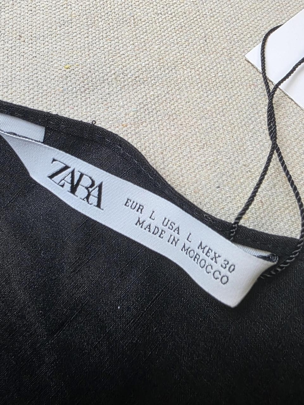 Linen Blend Blouse - Picture 3 of 7
